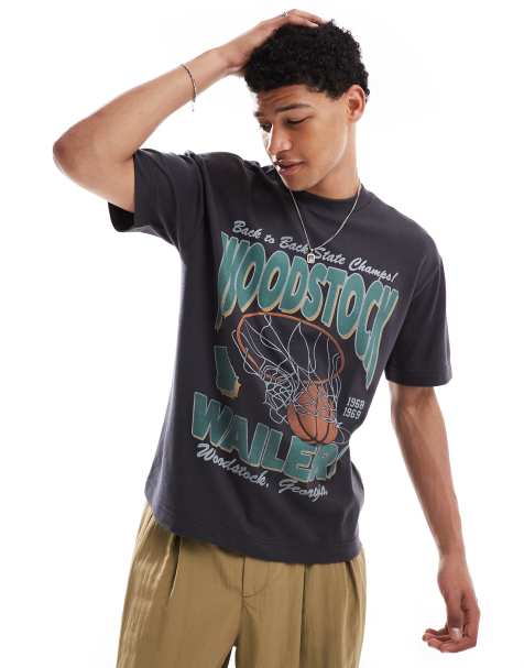 Hollister – Kastiges, kühlendes T-Shirt in Schwarz mit Sportmotiv - view 1
