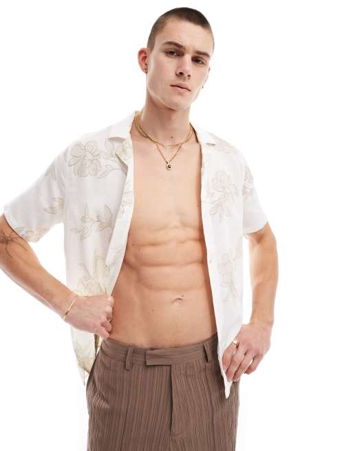 Hollister – Kremowa koszula z krótkimi rękawami w kwiatowy wzór