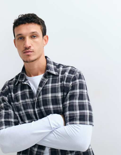 Hollister kurzärmliges Boxy-Hemd mit Karomuster in Schwarz, 3 von 5
