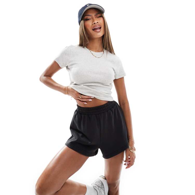 Hollister Kurzarmliges geripptes Baby Fit T Shirt in Grau 19 Zoll ASOS