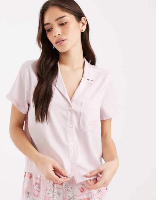 Hollister – Kurzärmliges Pyjamahemd in Rosa, Kombiteil