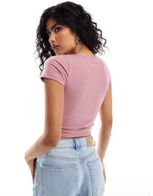 Hollister Kurzes T Shirt in Rosa mit eckigem Ausschnitt