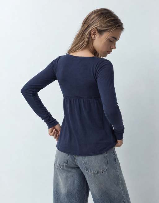 Hollister Langarm-Henley-Babydoll-Top in Marineblau, 7 von 9