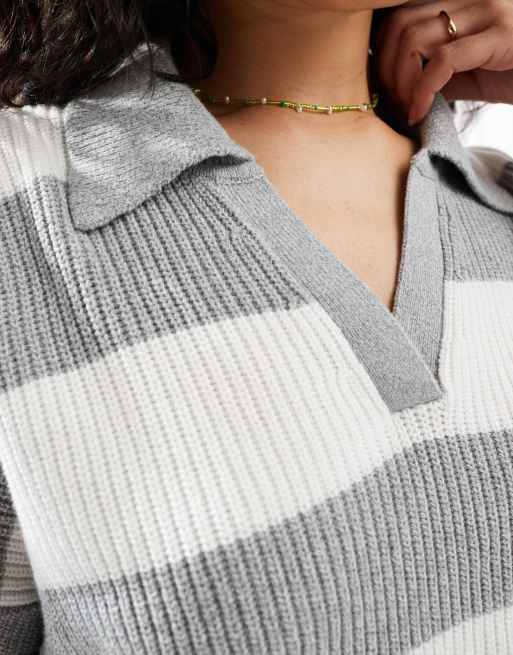 Hollister – Langärmliger, gestreifter Polo-Pullover in Weiß und Grau, 2 von 4