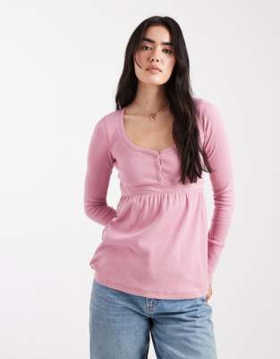 Hollister - Langärmliges Babydoll-Oberteil in Rosa mit Bindebändern hinten