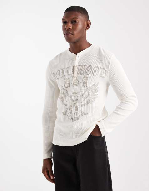 Hollister – Langärmliges Shirt in Weiß mit Knopfdetail und Print - view 1