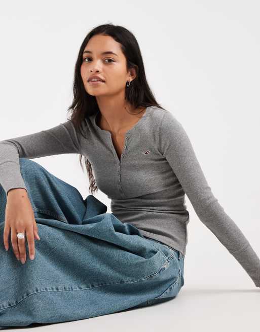 Hollister langærmet henley-top med knapper i grå, 1 af 4