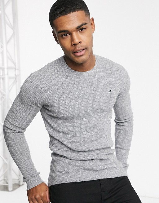 Hollister lightweight muscle fit crew neck knit jumper in grey