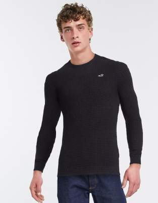 hollister muscle fit jumper
