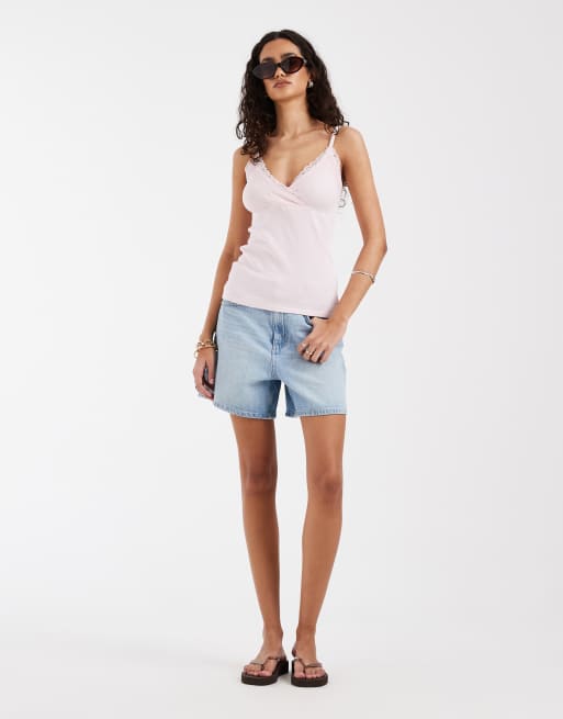 Hollister – Ljusrosa linne med spetskant, 2 av 4