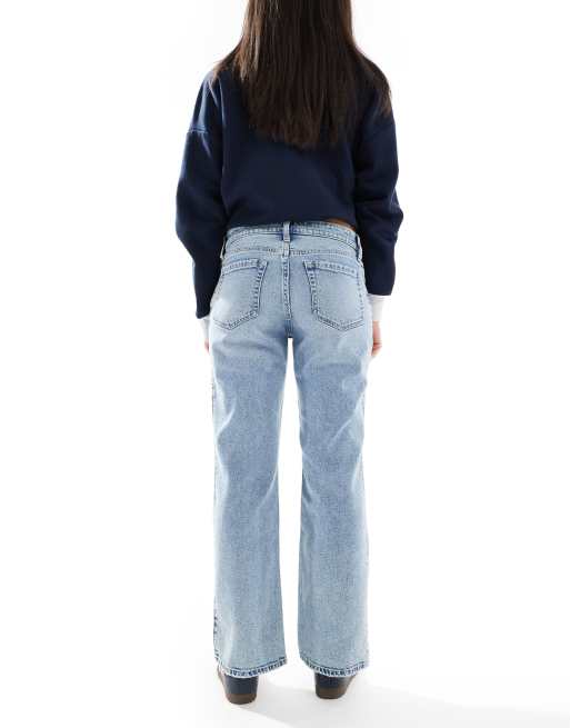 Hollister – Locker geschnittene, gerade Jeans in hellblauer Waschung mit niedrigem Bund, 3 von 5