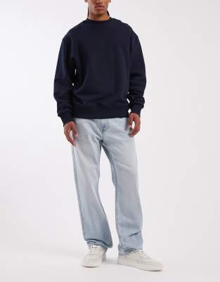 Lockere 5-Pocket-Jeans in hellblauer Waschung Blau W30