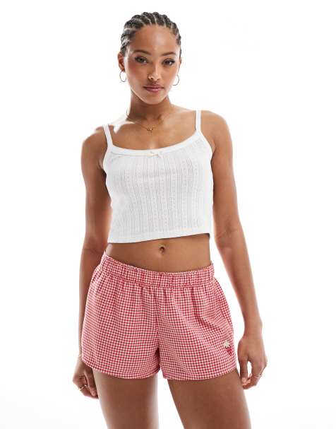 Hollister – Lockere Schlaf-Boxershorts aus Flanell mit rotem Herz-Print und niedrigem Logo-Bund - view 1