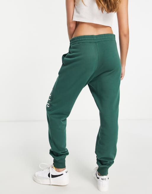 Hollister logo jogger in green