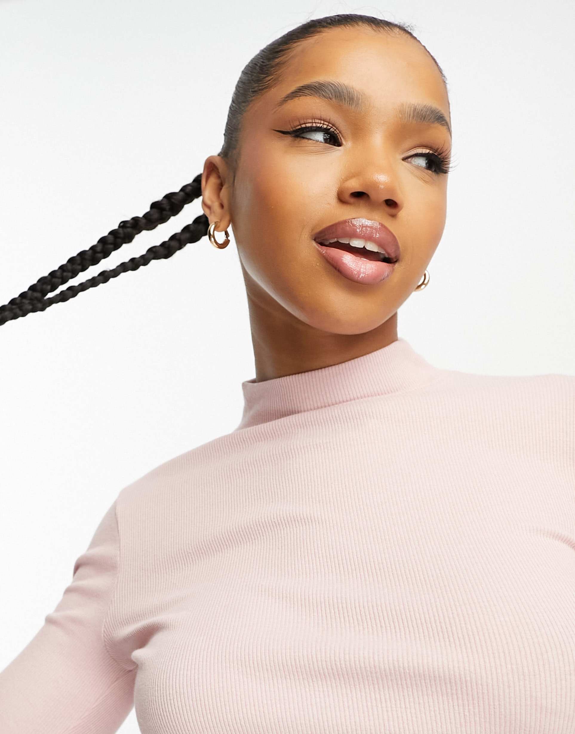 Hollister long sleeve crop top in pale pink view 3
