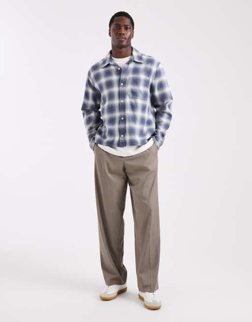 plaid shirt and dress pants Fashion Girl-Coded Flannel Shirt Outfits To Wear This Winter