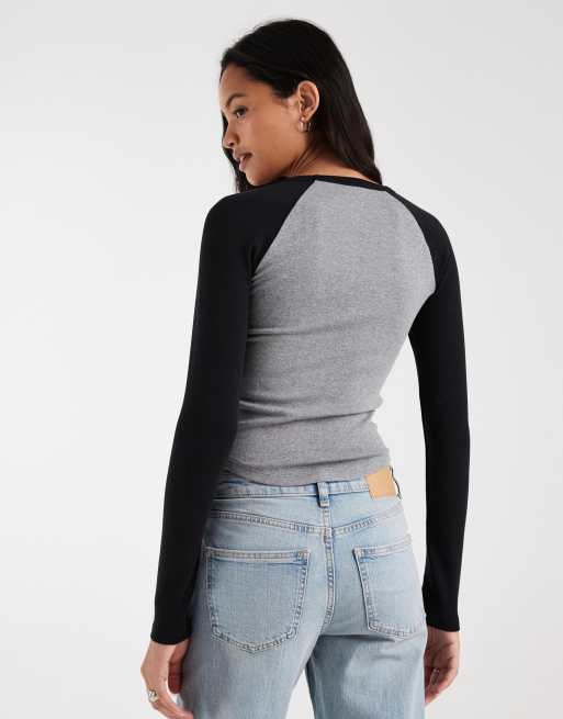 Hollister long sleeve raglan crew neck t-shirt in grey and black, 4 of 4