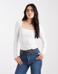[Hollister] Hollister long sleeve scoop neck top in white XS WHITE