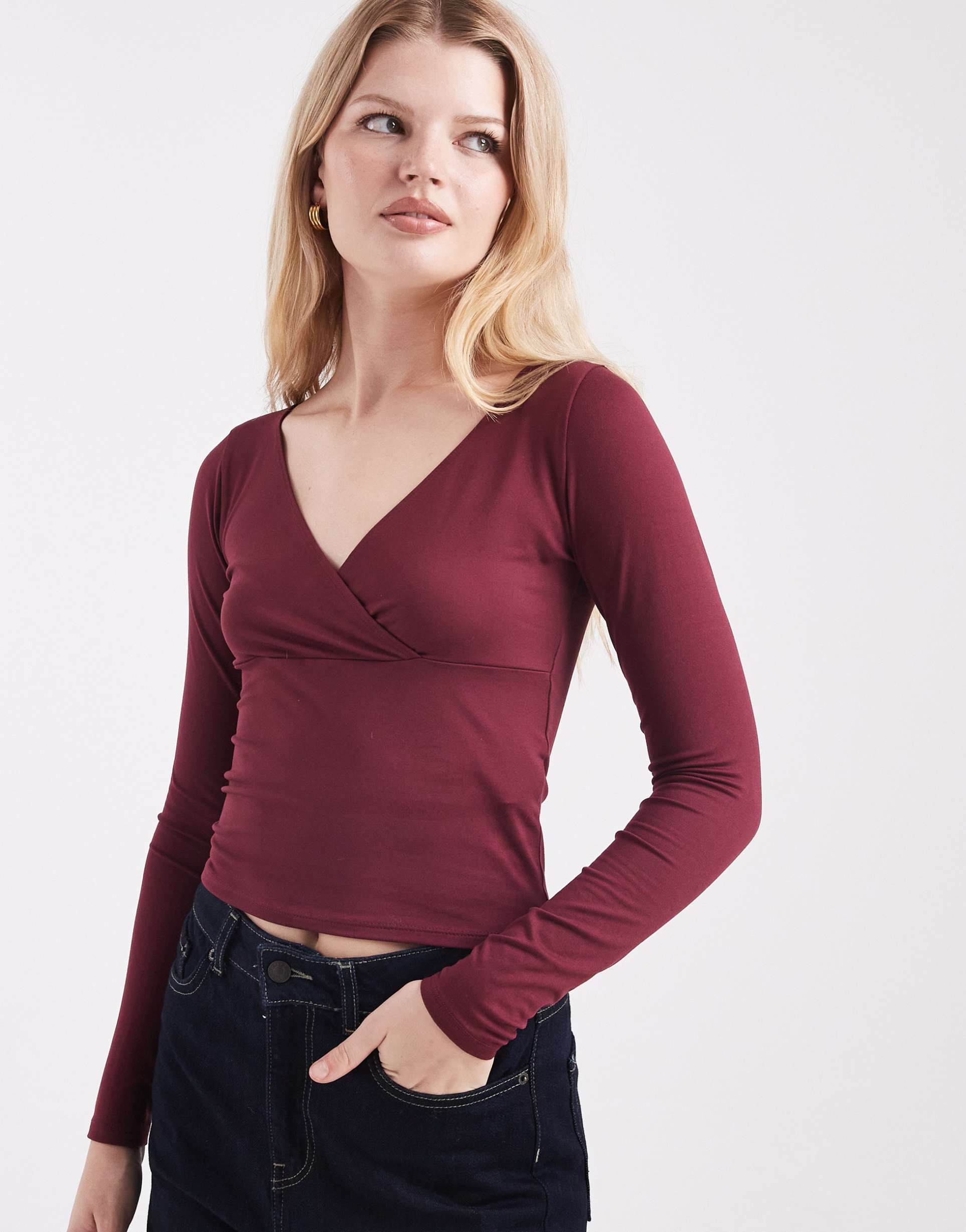 hollister long sleeve seamless wrap top in burgundy