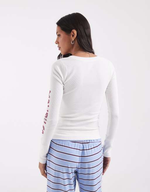 Hollister long sleeve v neck t-shirt in white, 4 of 4