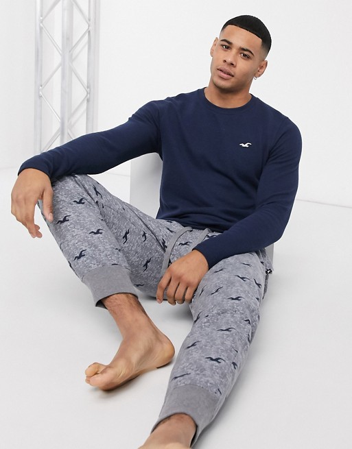 Hollister lounge gift set icon cuffed joggers & logo long sleeve top in navy/grey