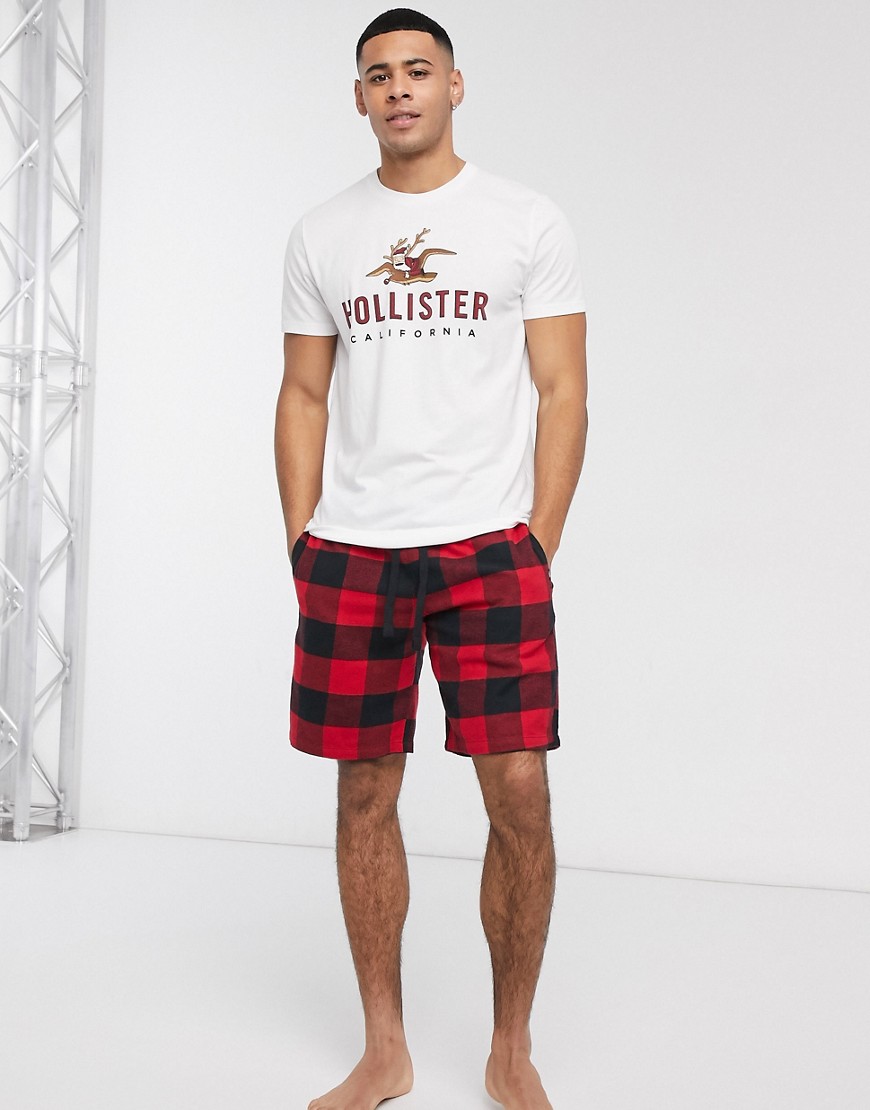 Hollister lounge gift set icon shorts & logo t-shirt in white/red