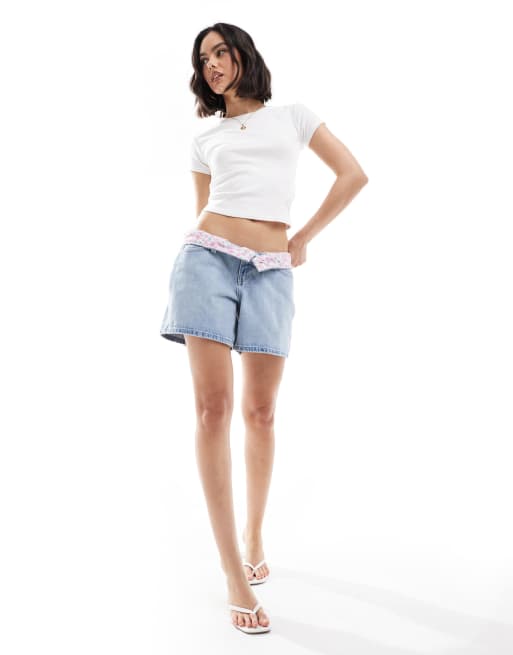 Hollister low rise baggy denim shorts in light wash, 3 of 5