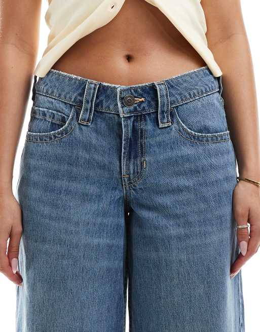 Hollister low rise curvy super baggy jeans in medium wash, 5 of 5