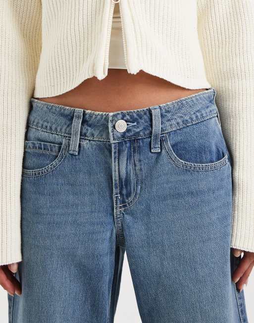 Hollister low rise embroidered baggy jeans in light blue wash, 4 of 5