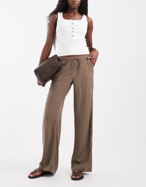 Hollister Low-Rise-Hose mit weitem Bein zum Hineinschlüpfen in Braun - view 1
