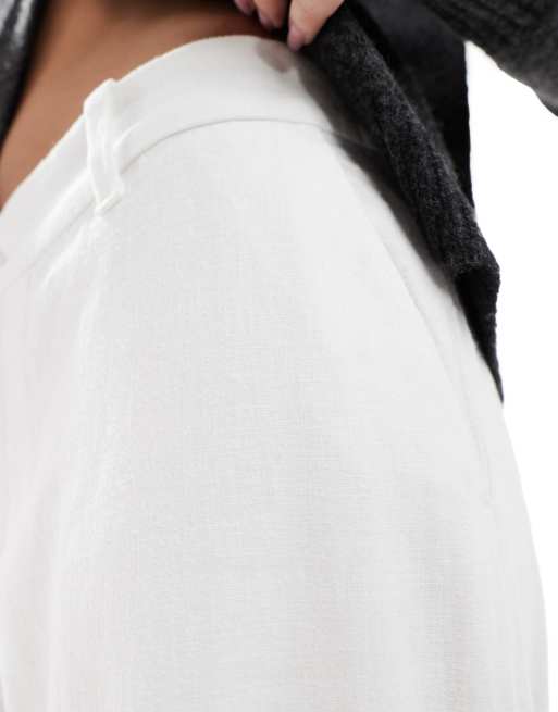 Hollister low rise linen wide leg trouser in white, 3 of 5