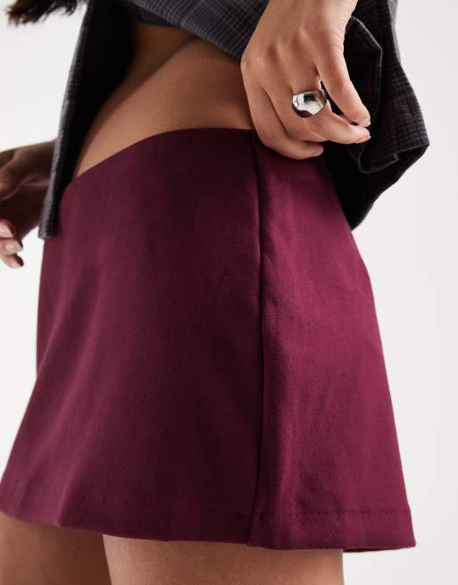 Hollister low rise tailored mini skort in burgundy, 5 of 5