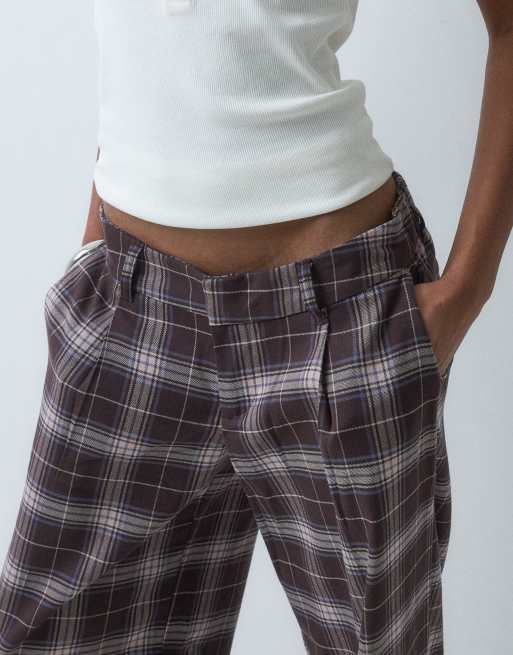 Hollister low rise tailored trouser in navy and burgundy plaid, 4 of 5
