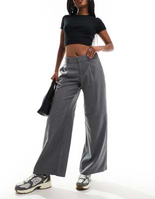 Hollister Hollister low rise tailored wide leg trouser in grey