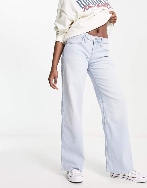 Light blue jeans hollister top