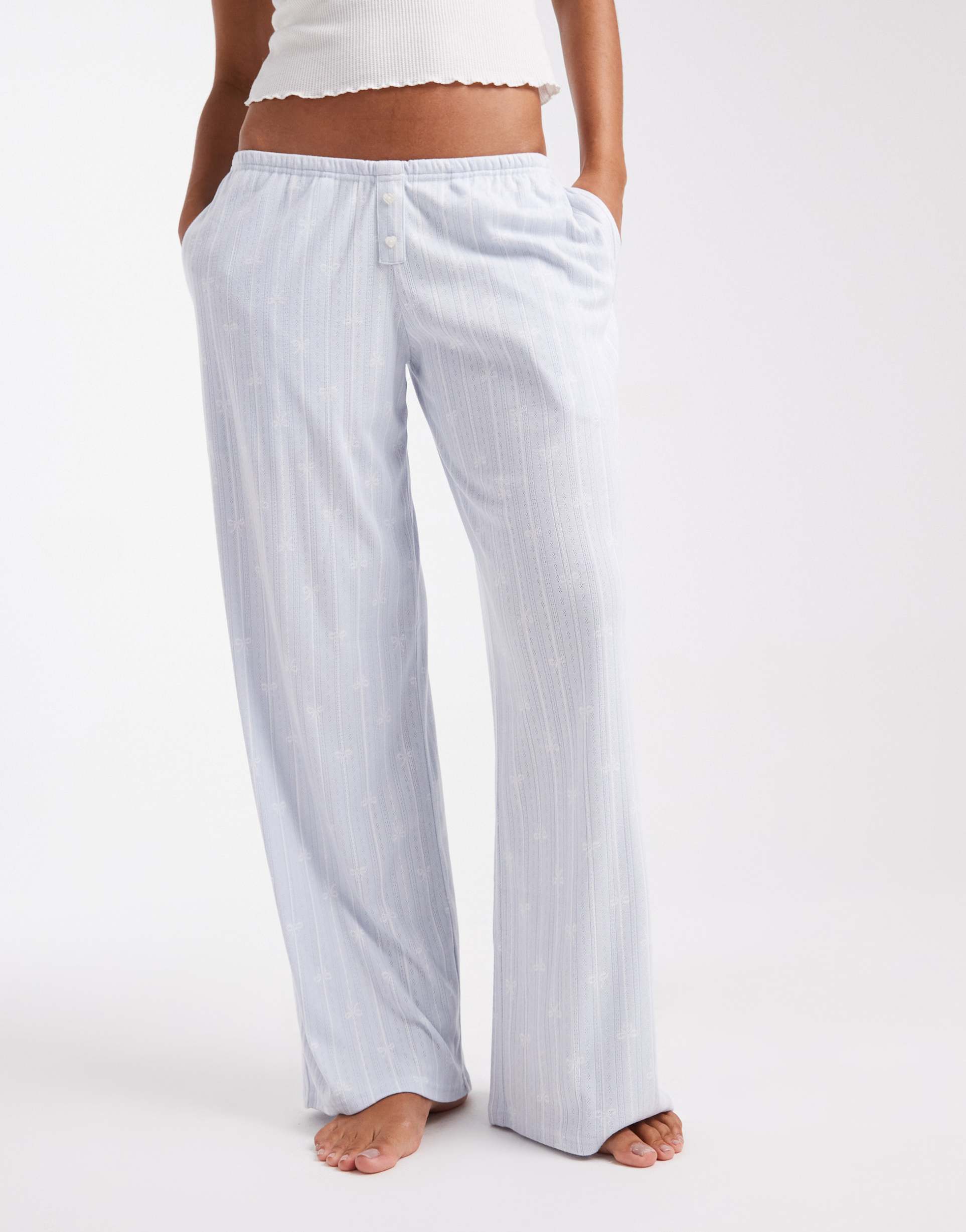 hollister low rise wide leg pointelle pajama bottoms in gray bow