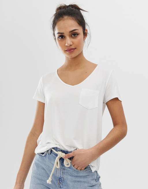 Hollister – Luźna koszulka z kieszonką na piersi