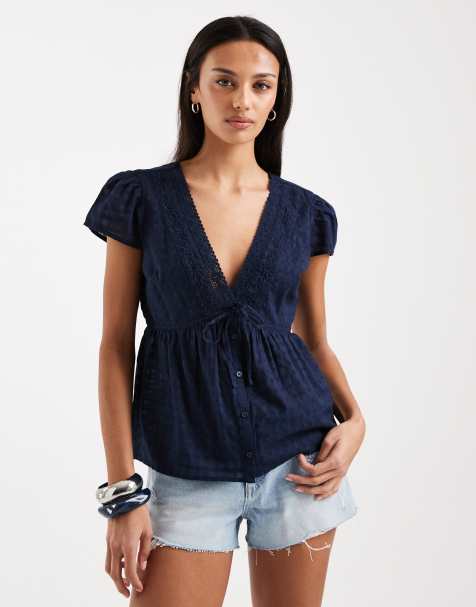 Hollister - Marineblå babydoll-top i boho-stil med broderi - view 1