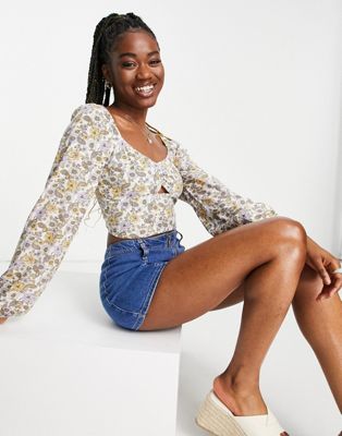 Hollister melrose retro floral cut out long sleeve crop top in white - ASOS Price Checker