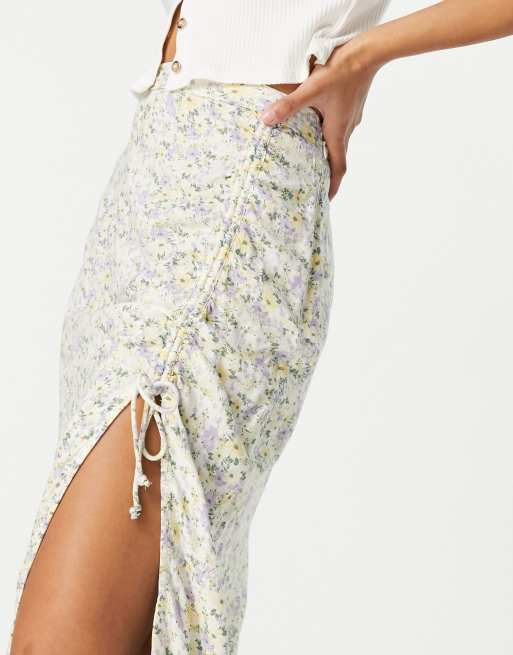 Floral slit skirt discount