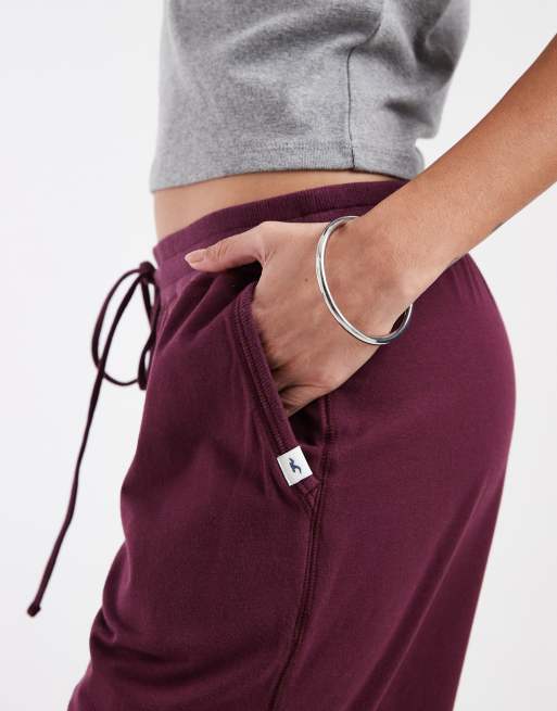 Hollister mysiga vida byxor i burgundy, 4 av 5