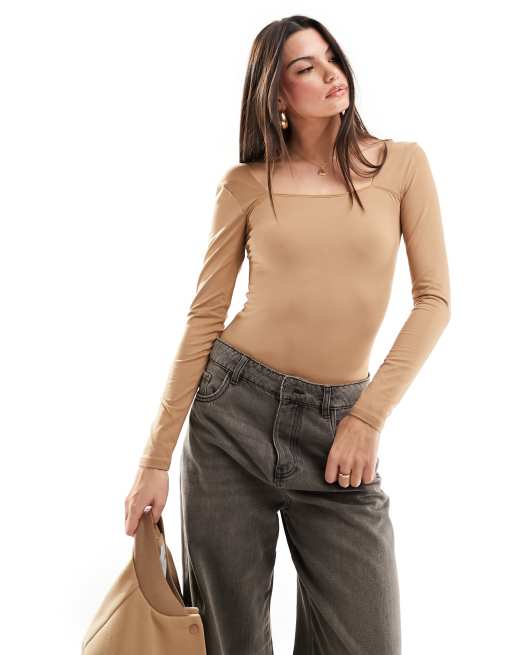 Hollister - Naadloze body met vierkante hals in camel