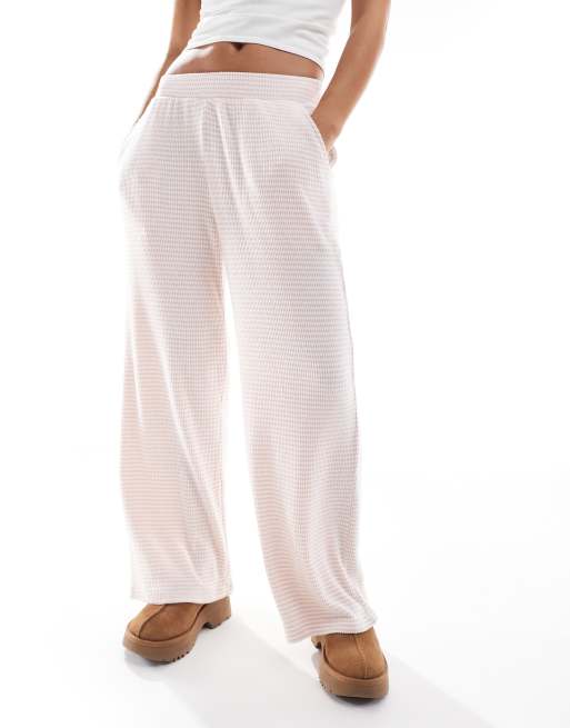 Hollister – Nightwear – Locker geschnittene, gerippte Pyjamahose in Rosa gestreift