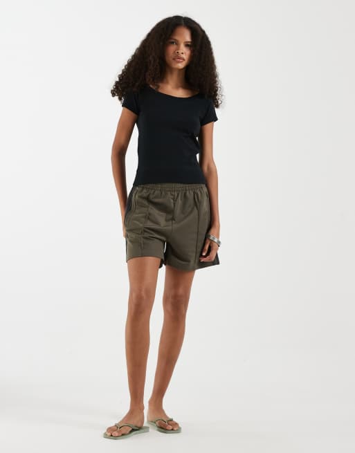 Hollister Oberteil mit U-Ausschnitt in Schwarz, 2 von 4