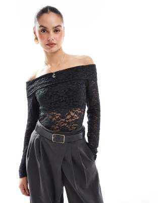 Hollister Hollister off shoulder long sleeve allover lace top in black