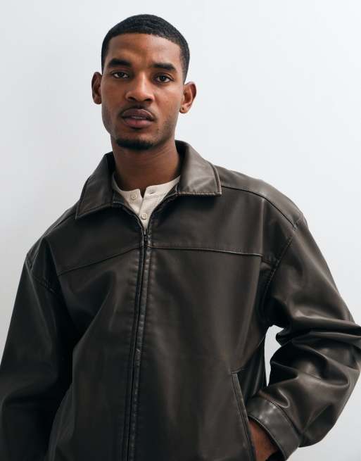Hollister oversized faux leather bomber jacket in brown, 3 of 5