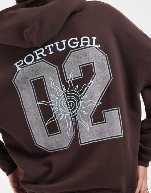 Hollister oversized graphic hoodie in brown, 4 of 4