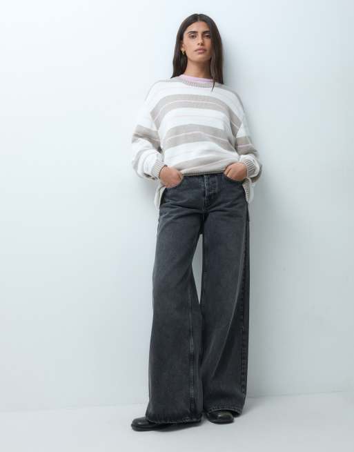 Hollister oversized knitted crew neck jumper in white and brown stripe, 3 of 4