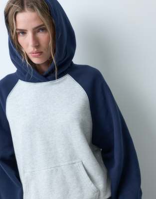 Hollister 1