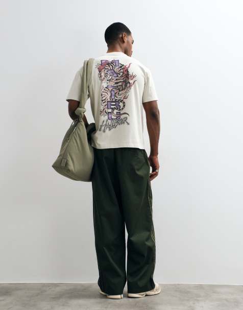 Hollister oversized y2k front graphic t-shirt in beige - view 1